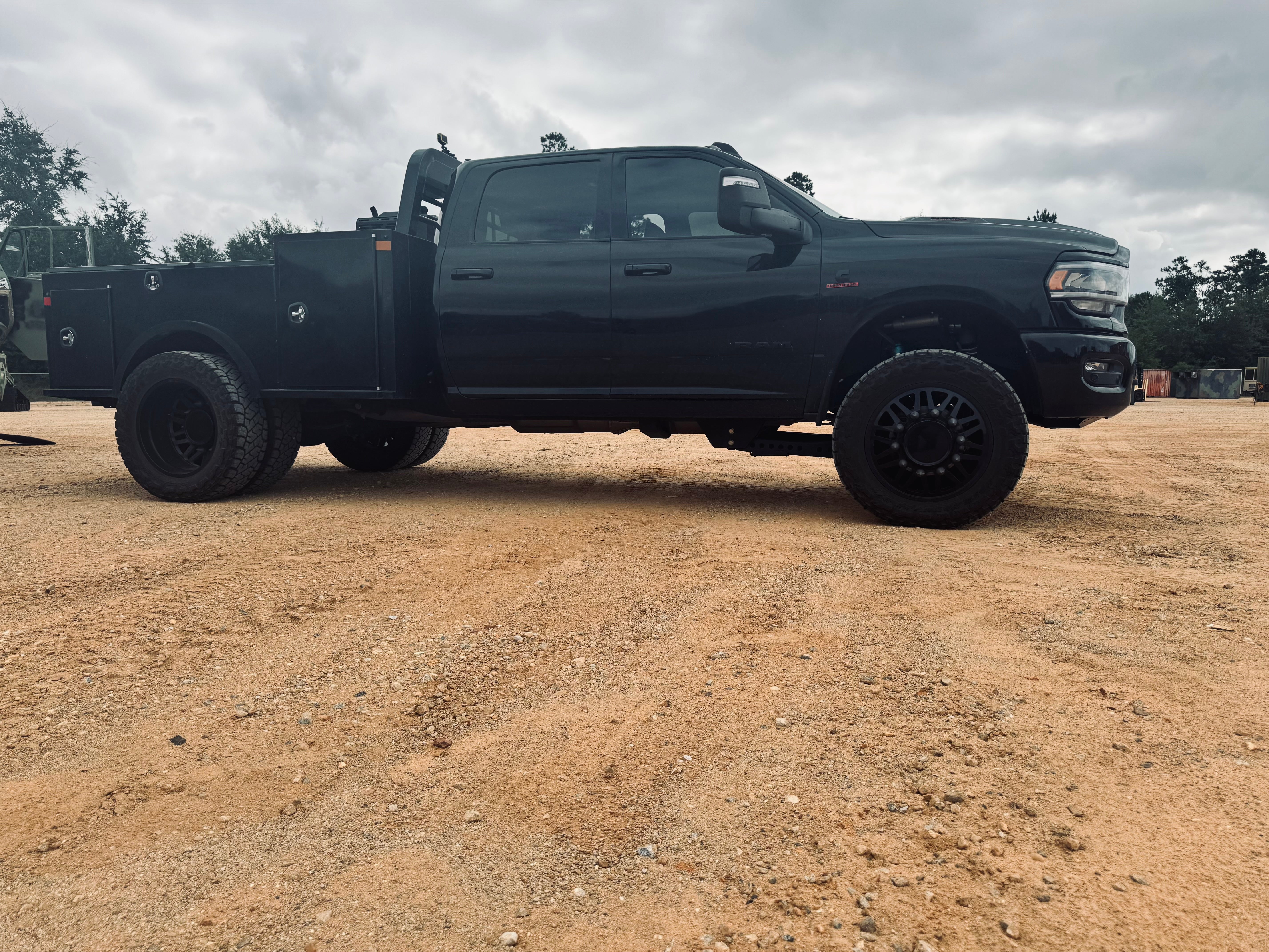 DIRTY GIRL