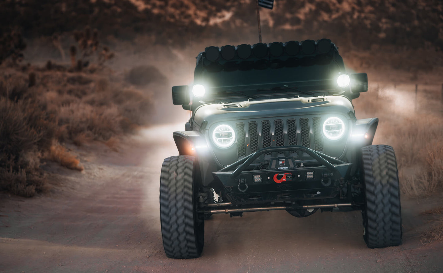 Gladiator V2 F-Type 10,000lb 12v Electric Winch - Synthetic Rope