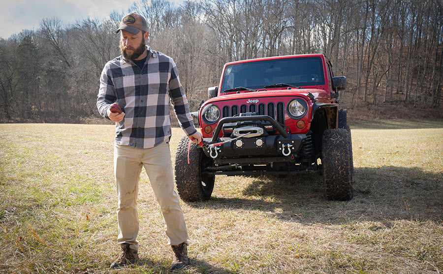 Gladiator F-Type 10,000lb 12v Electric Winch - Synthetic Rope