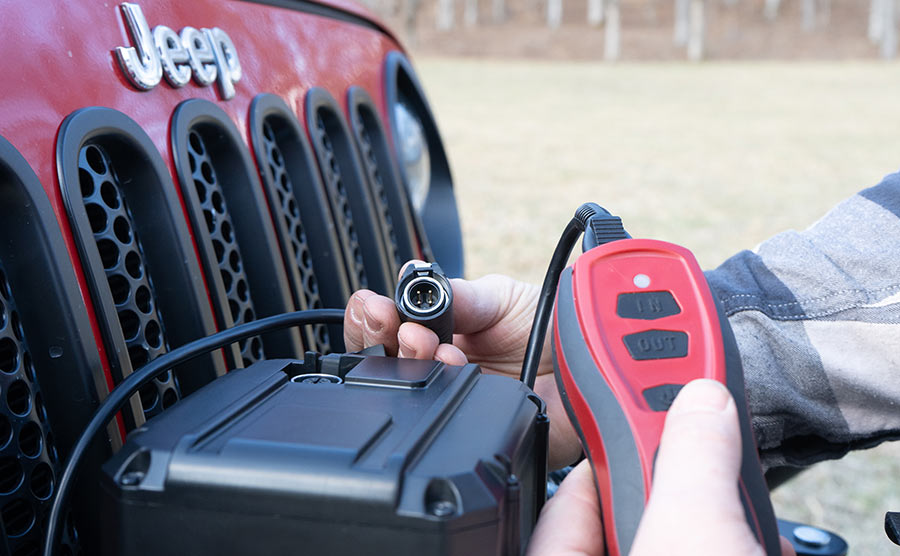 Gladiator R-Type 12,500lb 12v Electric Winch - Steel Rope