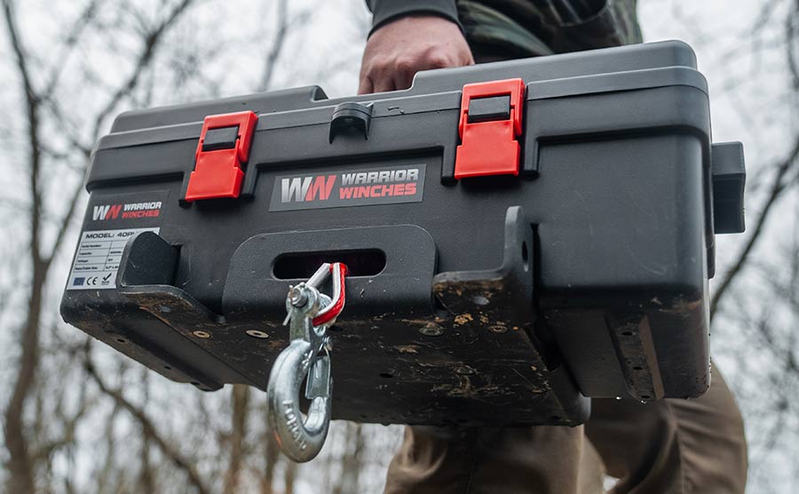 Trojan 4,000lb 12v Portable Utility Winch - Synthetic Rope